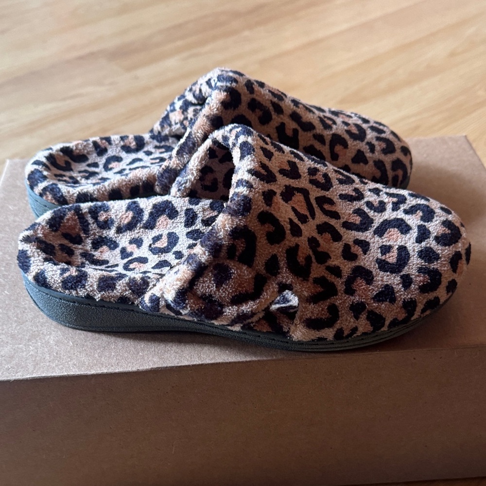 Vionic Leopard Print Plush Slippers - image 3